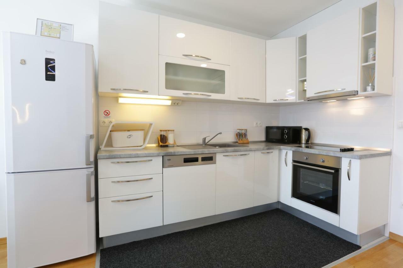 Apartment Rio Podstrana Esterno foto